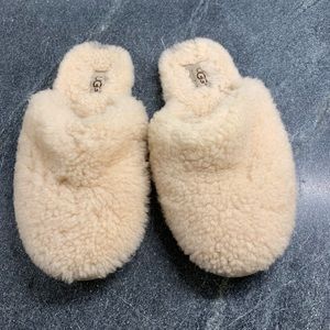 UGG Fluffy Slippers
